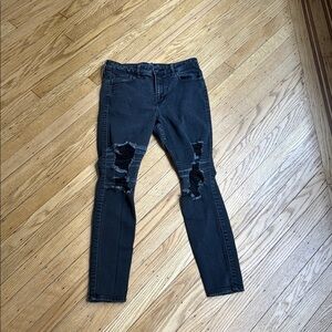 Hollister High Rise Super Skinny Black Distressed Jeans W27 L26